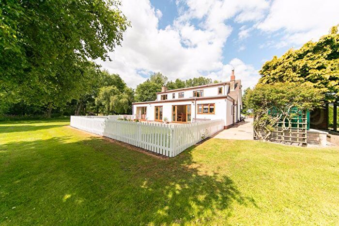 4 Bedroom Detached Bungalow For Sale In 'Southlands Farm' Head Dyke Lane, Pilling., PR3