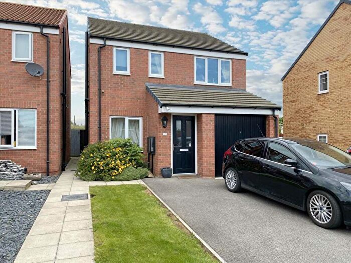 3 Bedroom Detached House For Sale In Snow Close, Sleaford, NG34