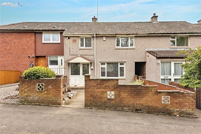 3 Bedroom Terraced House For Sale In Barrie Path, Glenrothes, Fife, KY6