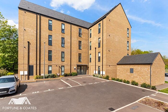 1 Bedroom Flat For Sale In Quiet Lane, Newhall, Harlow, CM17