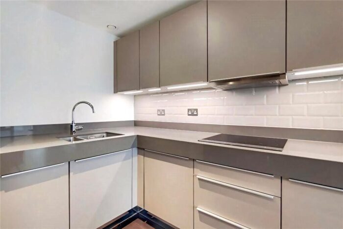 2 Bedroom Apartment To Rent In Meranti House, Goodmans Field, Alie Street, London, E1