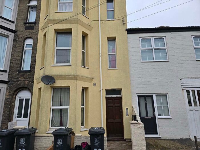 1 Bedroom Flat To Rent In York Road, Great Yarmouth, NR30