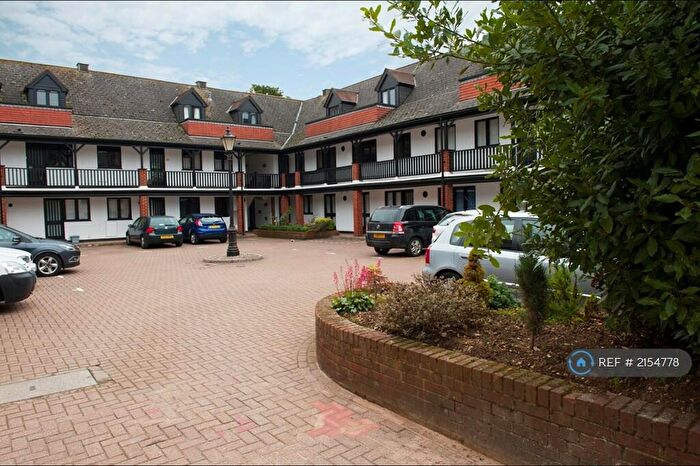 2 Bedroom Flat To Rent In Pryors Court, Baldock, SG7