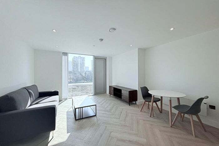 1 Bedroom Apartment To Rent In Bankside, M3