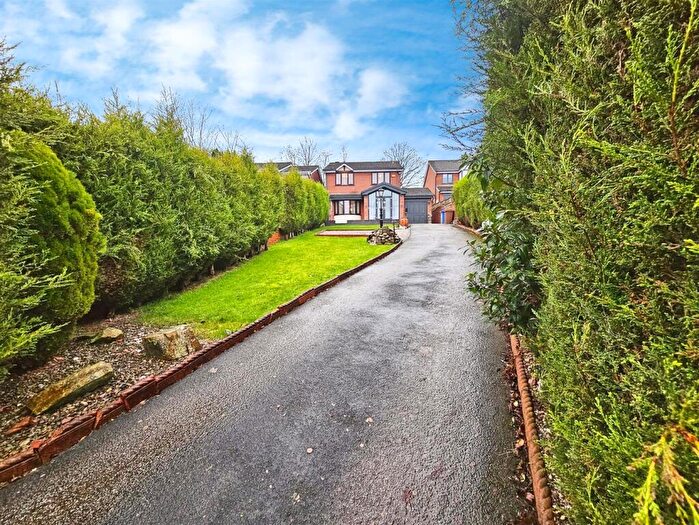 4 Bedroom Detached House For Sale In Drumburn Close, Stoke-On-Trent, ST6