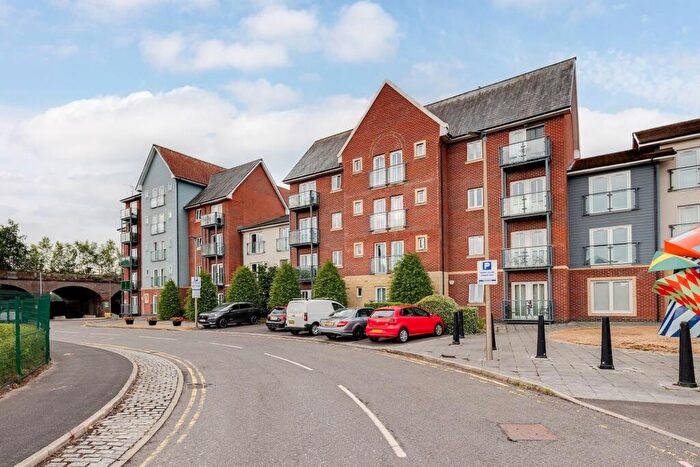 2 Bedroom Apartment For Sale In Saddlery Way, Chester, CH1