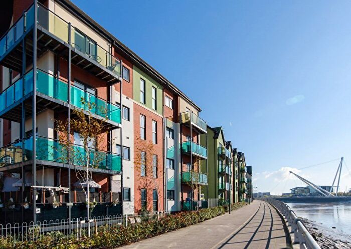 2 Bedroom Flat To Rent In Copper Dome Mews, Newport, NP19