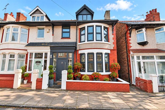 4 Bedroom Semi Detached House For Sale In Queensway, Wallasey, Wirral, CH45