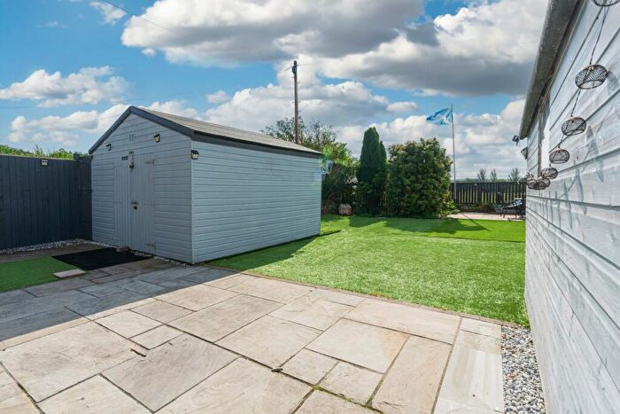 2 Bedroom Cottage For Sale In Manse Road, Glencraig, Lochgelly, KY5