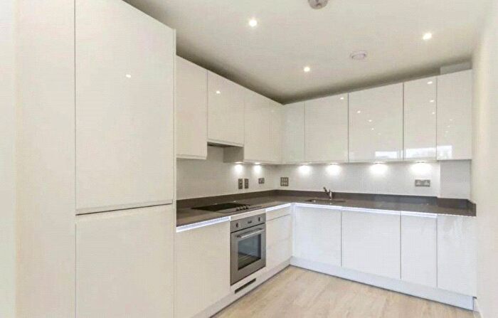 1 Bedroom Flat To Rent In Bodiam Court, Lakeside Drive, Park Royal, NW10