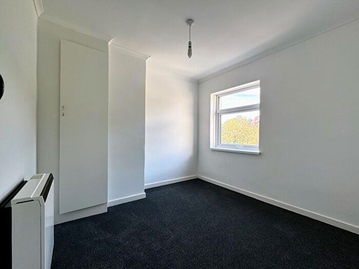 2 Bedroom Cottage To Rent In Long Road, Lowestoft, NR33