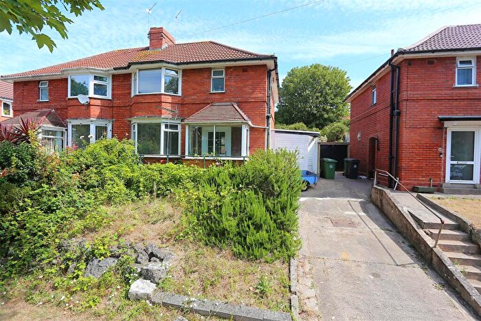 3 Bedroom Semi-Detached House For Sale In Portway, Shirehampton, BS11