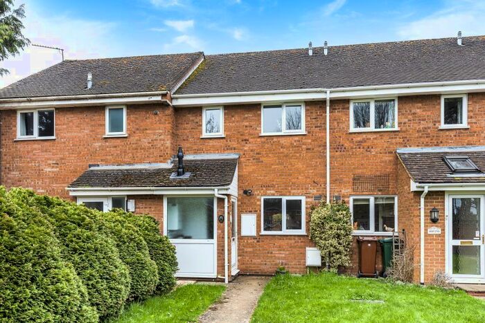 3 Bedroom Terraced House To Rent In Keytes Close, Adderbury, OX17