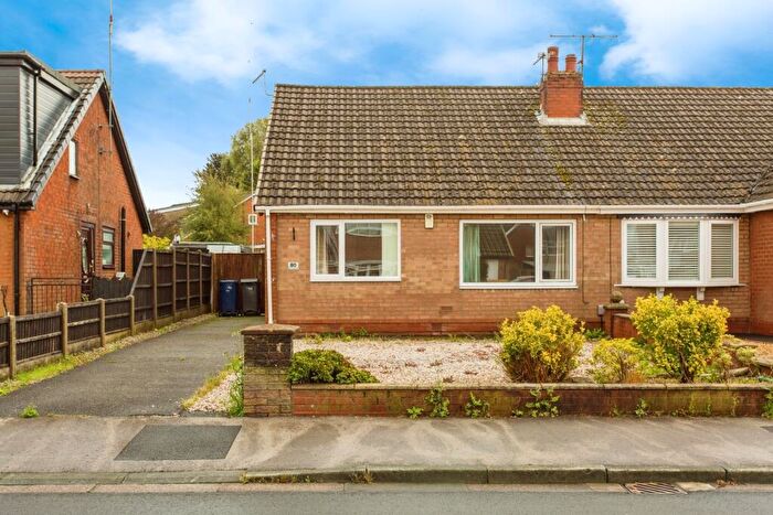 2 Bedroom Bungalow For Sale In Bristol Avenue, Farington, Leyland, Lancashire, PR25