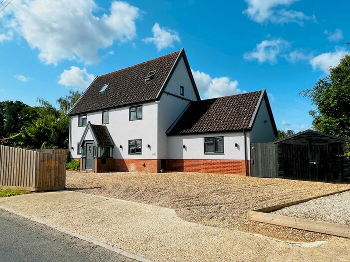 5 Bedroom Detached House For Sale In Main Road, Hemingstone, Ipswich, IP6
