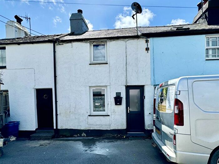 2 Bedroom Cottage For Sale In Llanbedrog, Pwllheli, LL53
