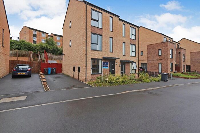 4 Bedroom Semi-Detached House For Sale In Park Grange Drive, Sheffield, South Yorkshire, S2