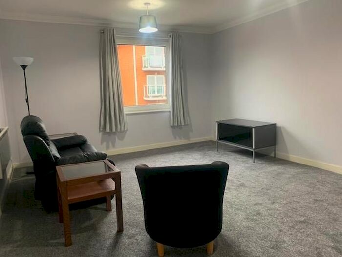 1 Bedroom Flat To Rent In Carlotta Way, Cardiff CF10