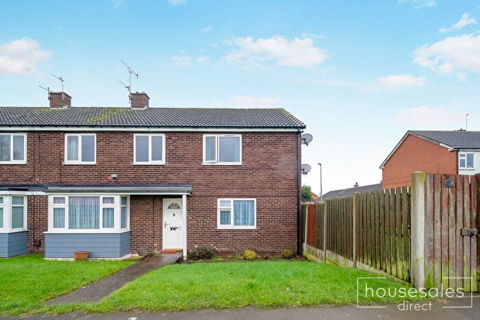 2 Bedroom Flat For Sale In Bay Tree Avenue Flanderwell, Rotherham, S66