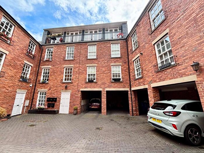 2 Bedroom Apartment For Sale In Albion Street, Birmingham, West Midlands, B1