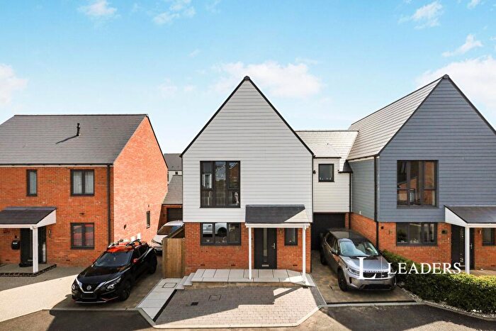 4 Bedroom Detached House To Rent In Birch Road, BN26