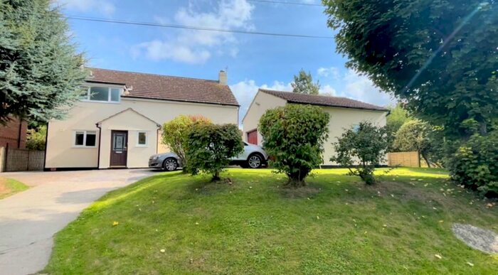 4 Bedroom Detached House For Sale In The Street, Yatesbury, Calne, Wiltshire, SN11