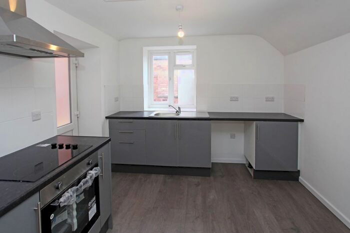 1 Bedroom Flat To Rent In High Street, Dawley, Telford, TF4