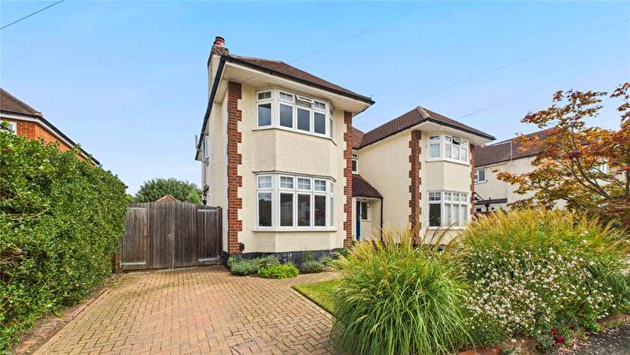 3 Bedroom Semi-Detached House For Sale In Rosehill Avenue, Horsell, Woking, Surrey, GU21