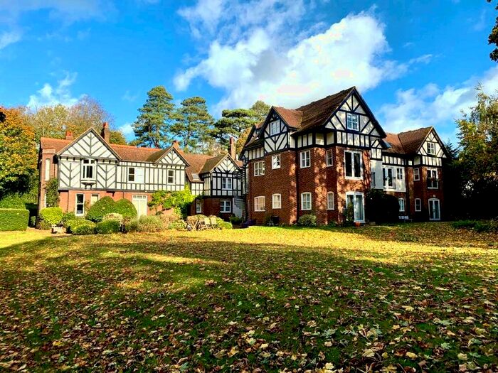 1 Bedroom Flat For Sale In Buckingham Road, Winslow, Buckingham, MK18