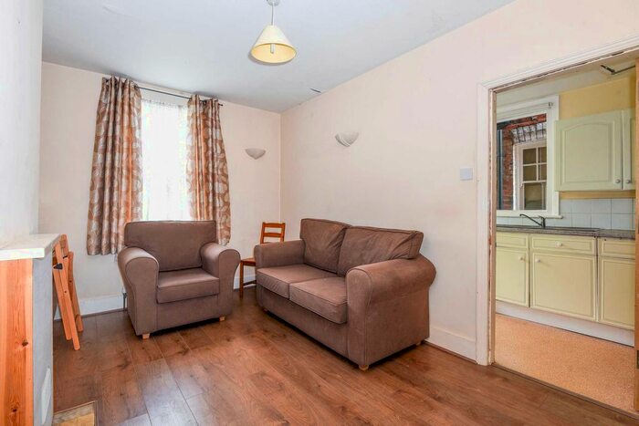 3 Bedroom Semi-Detached House To Rent In Rupert Road, Guildford GU2