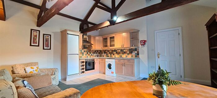 2 Bedroom Flat To Rent In Flat, Central Court, Thetford, IP24