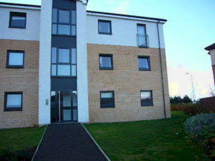 2 Bedroom Flat To Rent In Shawfarm Gardens, Prestwick, South Ayrshire, KA9