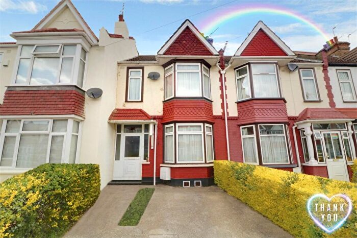 3 Bedroom Terraced House To Rent In Clifton Avenue, Wembley, HA9