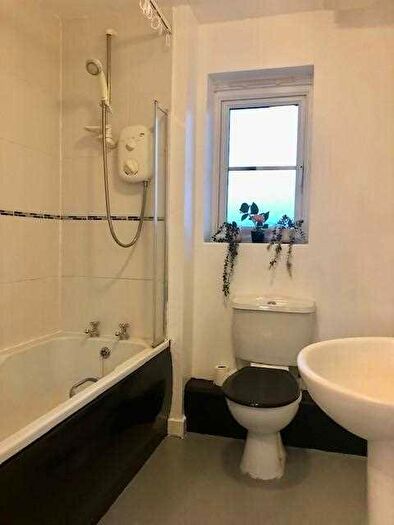 2 Bedroom Apartment To Rent In Berkley House, Chesterfield, S40