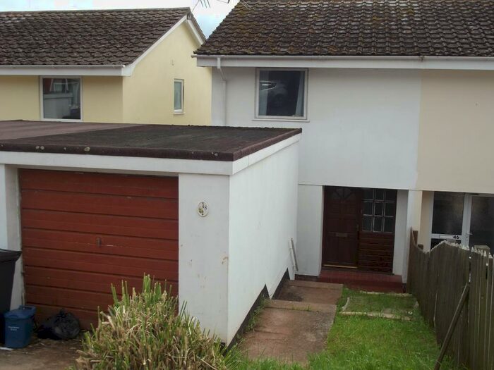 2 Bedroom House To Rent In Family Home Dawlish, EX7