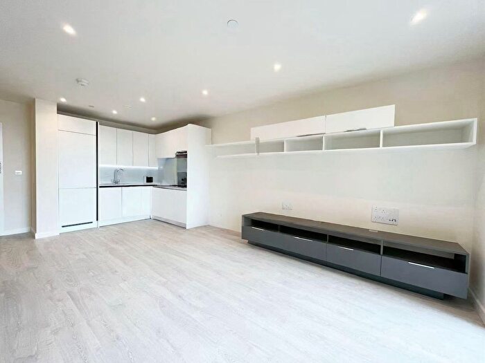 1 Bedroom Flat To Rent In Harrow View, Harrow, HA1