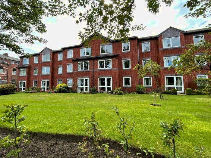 2 Bedroom Apartment To Rent In Park Road, Southport, PR9