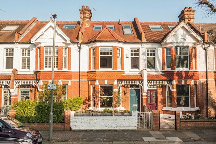 5 Bedroom Terraced House For Sale In Elborough Street, Southfields, SW18