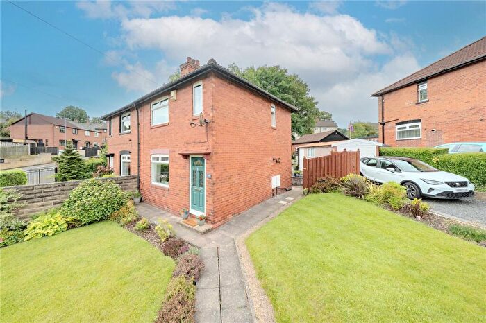 3 Bedroom Semi-Detached House For Sale In Park Spring Gardens, Bramley, Leeds, LS13