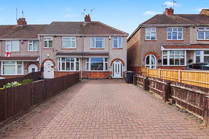 3 Bedroom Terraced House For Sale In Vicarage Lane, Coventry, CV7