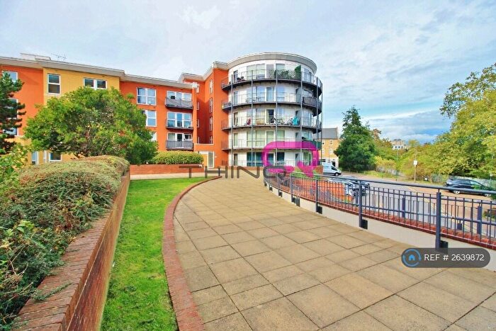 1 Bedroom Flat To Rent In Memorial Heights, Ilford, IG2