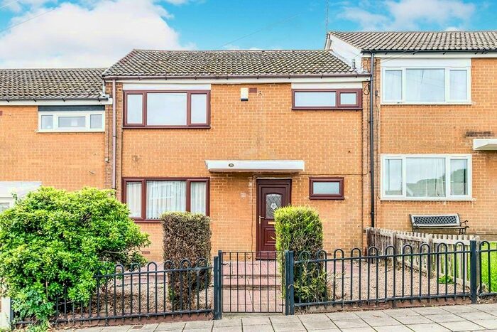 3 Bedroom Terraced House To Rent In Sherburn Place, Leeds, West Yorkshire LS14