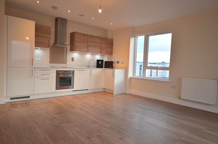 2 Bedroom Apartment To Rent In Peninsula Quay, Pegasus Way, Gillingham, ME7