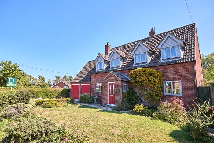 5 Bedroom House For Sale In Church Road, Alburgh, IP20