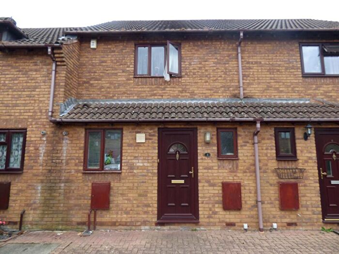 2 Bedroom Terraced House To Rent In Staith Close, Southampton, SO19