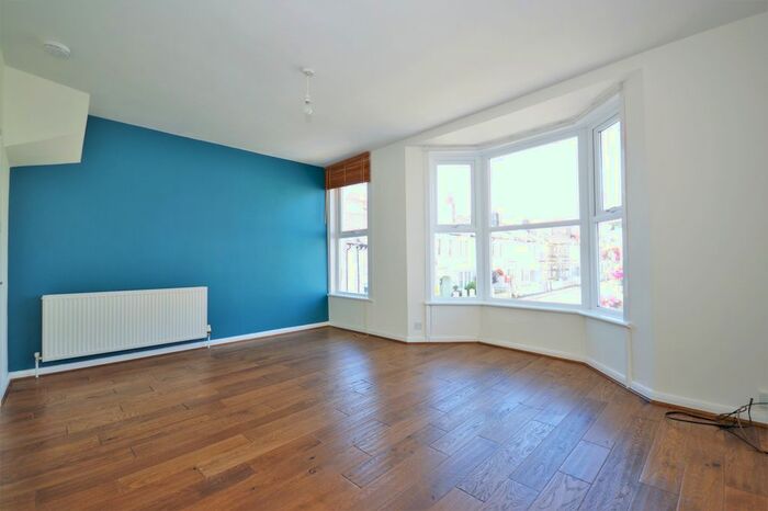 2 Bedroom End Of Terrace House To Rent In Connaught Terrace, Hove, BN3