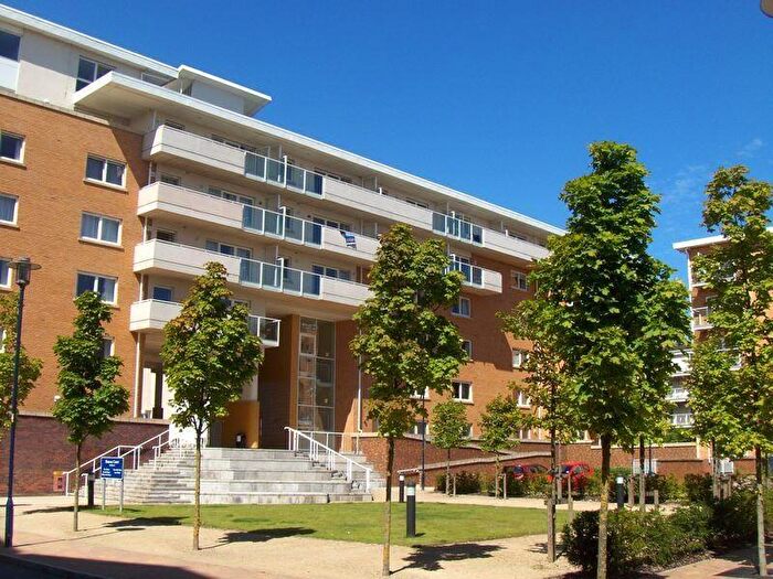 1 Bedroom Apartment To Rent In Heol Glan Rheidol, Cardiff, CF10