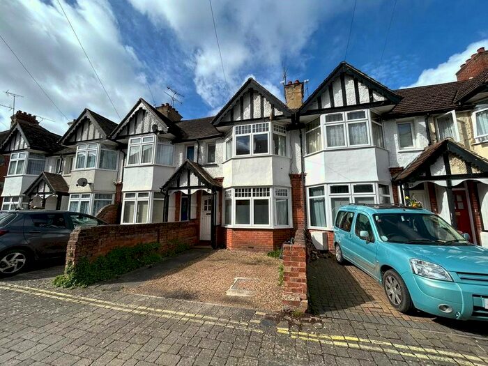 3 Bedroom Terraced House To Rent In Southern Road, Camberley, Surrey, GU15