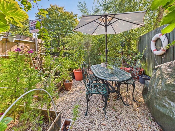 2 Bedroom Terraced House For Sale In Albion Street, Aylesbury, Buckinghamshire, HP20