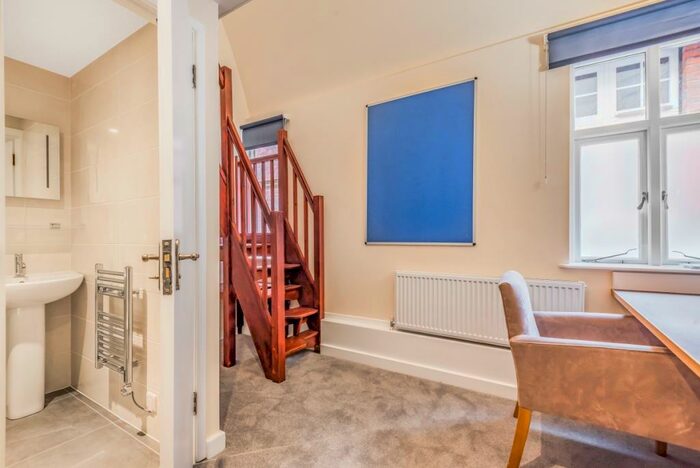 House To Rent In High Street, Oxford, OX1